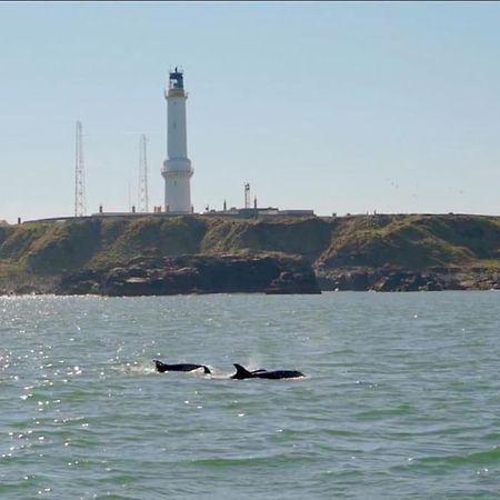 Lighthouse Cottage With Hottub Aberdeen Esterno foto